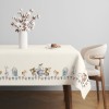 Față de masă Paște bumbac 100%, 140x220 cm, model cu iepurași, ouă și puișori – Club Cotton Feta