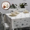 Fata de masa rotunda teflonata din bumbac, diametru 140cm model Floricele albastre, decor elegant pentru mese rotunde