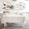 Fata de masa rotunda teflonata din bumbac, diametru 140cm model Floricele albastre, decor elegant pentru mese rotunde