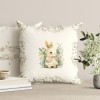 Față de pernă decorativă din bumbac 100%, 45x45cm, cu iepuraș îmbrăcat în rochiță florală, încadrat de flori de primăvară, pe fundal bej deschis, ideală pentru decor pascal.