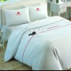 Set lenjerie de pat alb și roșu cu Mickey Mouse, bumbac 100% Ranforce, cu broderie și aplicații