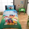 Lenjerie de pat Disney Paw Patrol, cu Chase, Marshall și Rubble, design colorat albastru, verde și roșu, text Lets Roll!, 3 piese, bumbac