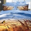 Lenjerie de pat dublu cu imprimeu 3D de spice de grâu și fluturi într-un peisaj de apus, pe fundal albastru și auriu. Lenjerii de pat 1+1 gratis.