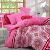 Lenjerie de pat din bumbac mercerizat Hobby Home Silvana Coral, model geometric roz și corai, set 4 piese