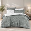 Lenjerie de pat First Choice Mesi Moonmist bumbac satinat 220 TC gri verzui cu linii albe model geometric