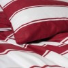 Lenjerie pat Craciun bumbac ranforce Jolly Red cu dungi rosii si albe Cozy Home