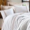 Lenjerie de pat albă cu broderie bej și accente decorative subtile, model Ines Bej, bumbac ranforce, 6 piese