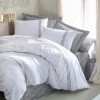 Lenjerie de pat brodata Paola Grey, bumbac 100% ranforce, set 6 piese, alb cu broderie gri si imprimeu geometric