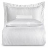 Lenjerie de pat Poseidon alb La Romano din bumbac egiptean jacquard, cu motive paisley ton pe ton si fete de perna cu chenare decorative