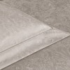 Lenjerie de pat Poseidon Wind bej La Romano, jacquard cu motive paisley ton pe ton si fete de perna cu chenare decorative
