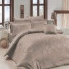 Lenjerie de pat din jacquard satin cu motive florale și damasc în nuanțe de maro toffee pe fundal alb perlat, 4 piese, Nazenin Home Lisa