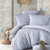 Lenjerie de pat din jacquard satin de lux Clasy Ninova cu model delicat în nuanțe de gri deschis și alb