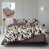 Lenjerie de pat din finet cu elastic, imprimeu animal print in nuante de bej, maro si negru