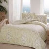 Lenjerie de pat dublu cu design floral delicat în bej și alb, bumbac 100% ranforce