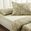Lenjerie pat dublu TAC Orianze cu cearsaf elastic crem bej, animal print bej verde kaki pe o parte si model geometric natural pe verso