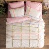 Lenjerie de pat Insula cu broderie colorată în pătrate, pe fundal crem și fețe de pernă roz, bumbac ranforce, marca CottonBox.