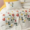 Lenjerie de pat dublu cu broderie în tonuri cărămiziu, galben și maro pe fundal crem, Cotton Box Amaris – design boho decorativ