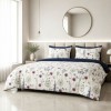 Lenjerie de pat dublu cu elastic Floreille Cotton Pro Pucioasa bumbac ranforce premium model cu flori de camp si fluturi