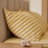 Lenjerie de pat dubla bumbac 100% satinat dungi galbene 4 piese fabricata in Romania