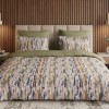 Lenjerie de pat dubla cu elastic din bumbac 100% reversibila model abstract, 4 piese, fabricata in Romania