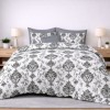 Lenjerie de pat dublu din finet Baroc cu imprimeu ornamental gri inchis pe fundal alb