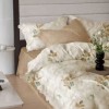 Lenjerie de pat dublu din finet cu 6 piese, model frunze pastel pe fundal crem cu cearșaf bej uni