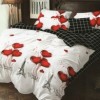 Lenjerie de pat dublu din finet cu 6 piese, design romantic cu inimioare roșii și turnul Eiffel pe fundal alb