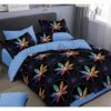 Lenjerie de pat dublu din finet, 6 piese, cu design frunze colorate pe fundal negru și albastru cu buline