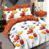 Lenjerie de pat dublu din finet cu 6 piese, design floral cu flori colorate și fluturi pe fundal alb.