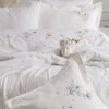 Lenjerie de pat dublu Roman crem deschis cu broderii florale, 6 piese, Saheser Home
