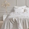 Lenjerie de pat dublu Roman crem deschis cu broderii florale, 6 piese, Saheser Home