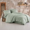 Lenjerie de pat jacquard ranforce Estina V8 Verde Menta cu textura in dungi fine si aspect elegant