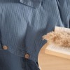 Lenjerie de pat din muselină Henna Albastră, 100% bumbac organic, design elegant și respirabil, nasturi cu aspect de lemn natural