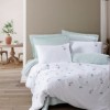 Lenjerie de pat brodată flori alb și mentă din bumbac satinat Cotton Box, model Ella Mint, set complet