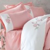 Lenjerie de pat din bumbac satin roz și alb cu broderie florală