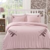 Lenjerie de pat din bumbac satinat dublu cu broderii elegante în formă de frunze maro închis, 4 piese, roz pudră, Nazenin Home