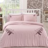Lenjerie de pat din bumbac satinat Mihrimah Nazenin Home, set 6 piese, design elegant cu broderie, culori roz pudra și alb.