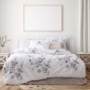 Lenjerie de pat satin de lux 6 piese Class Home Collection Herra Charm Floral cu imprimeu pastel pe fundal alb