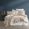 Lenjerie de pat satin de lux 6 piese Class Home Collection Vitale Floral cu imprimeu floral pe fundal bej caramel