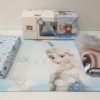 Lenjerie de pat pentru copii Disney Frozen Glitter, imprimeu albastru alb cu Elsa, 3 piese, bumbac 100%.