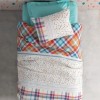 Lenjerie pat 1 persoană bumbac 100% Cotton Box Baniti Buline, cu imprimeu în carouri colorate și buline multicolore pe fundal alb – model vesel și modern