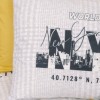 Set lenjerie pat 1 persoană Worldwide Cotton Box din bumbac 100 % ranforce, imprimeu skyline NYC galben-gri pe fond alb
