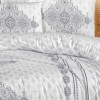 Lenjerie de pat Story Home Daniel din bumbac cu model geometric gri pe fundal alb