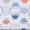 Lenjerie de pat model hexagonal geometric în nuanțe de albastru, portocaliu și gri pe fundal alb, pat dublu, din bumbac 100% ranforce, Tac Sana