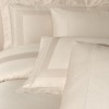 Lenjerie de pat de lux Montova Bej Wind La Romano, bumbac satinat 300TC, chenare geometrice crem