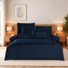 Lenjerie de pat Montova Bleumarin La Romano, bumbac satinat 300TC, chenare geometrice bleumarin