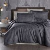 Lenjerie de pat de lux model Marlene Cobalt, culori gri albastrui, material satin premium, set 6 piese, aspect sofisticat.