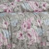 Lenjerie de pat Davida Gri, design floral pastelat in nuante de roz si mov, din bumbac 100% ranforce, 4 piese, cearsaf cu elastic, saltele 140x200 cm și 160x200 cm si 2 cearsafuri pilota