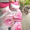 Lenjerie de pat dublu 3D din bumbac 100% ranforce, model Cotton Box Florence - Pink, cu imprimeuri realiste de trandafiri roz și alb.