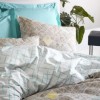 Lenjerie de pat dublu bumbac 100% Ranforce Cotton Box Dotted Turquoise cu design geometric în nuanțe de bej, turcoaz și galben pastel, modernă și luminoasă.